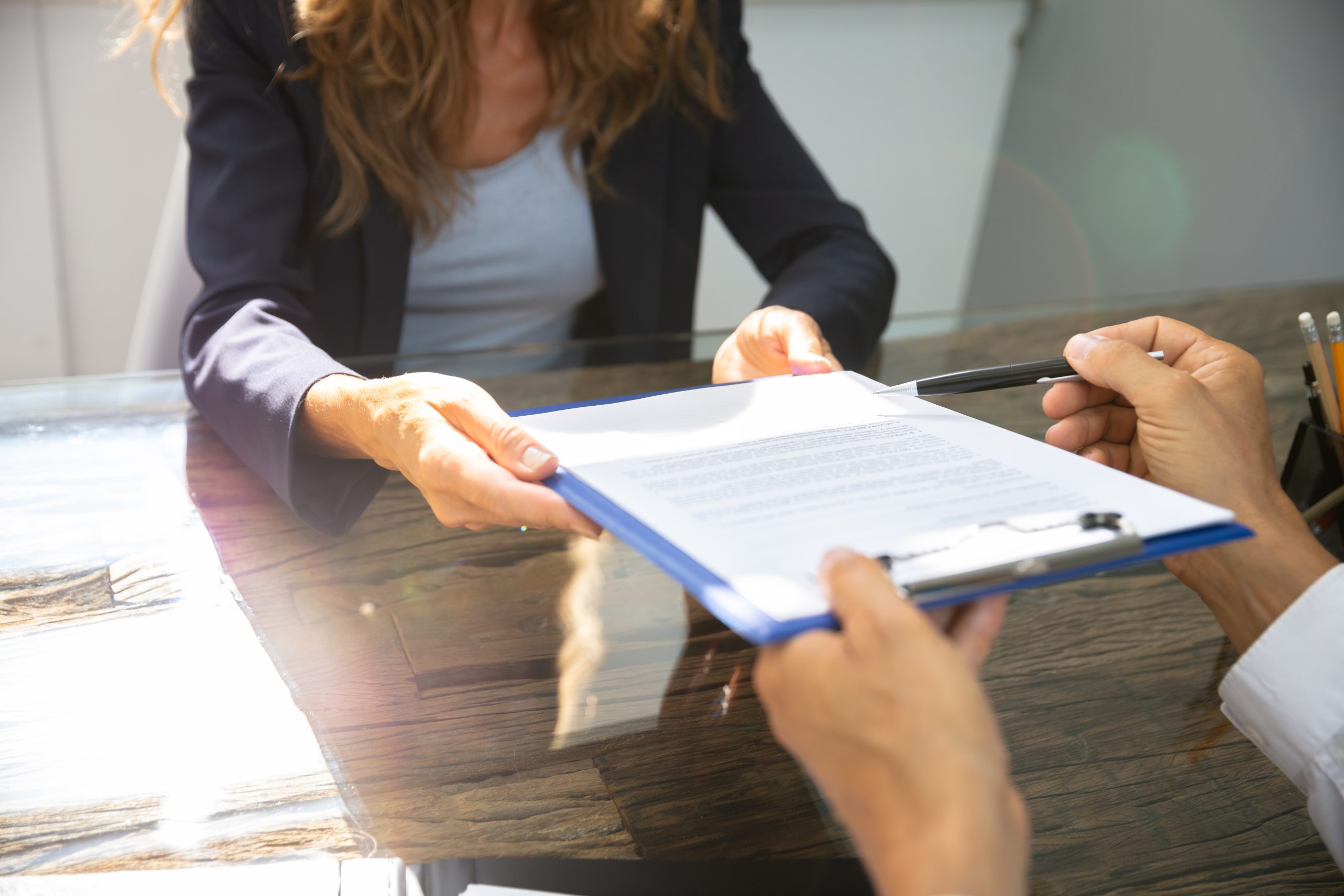 Les avantages et les inconvénients d'un mandat immobilier