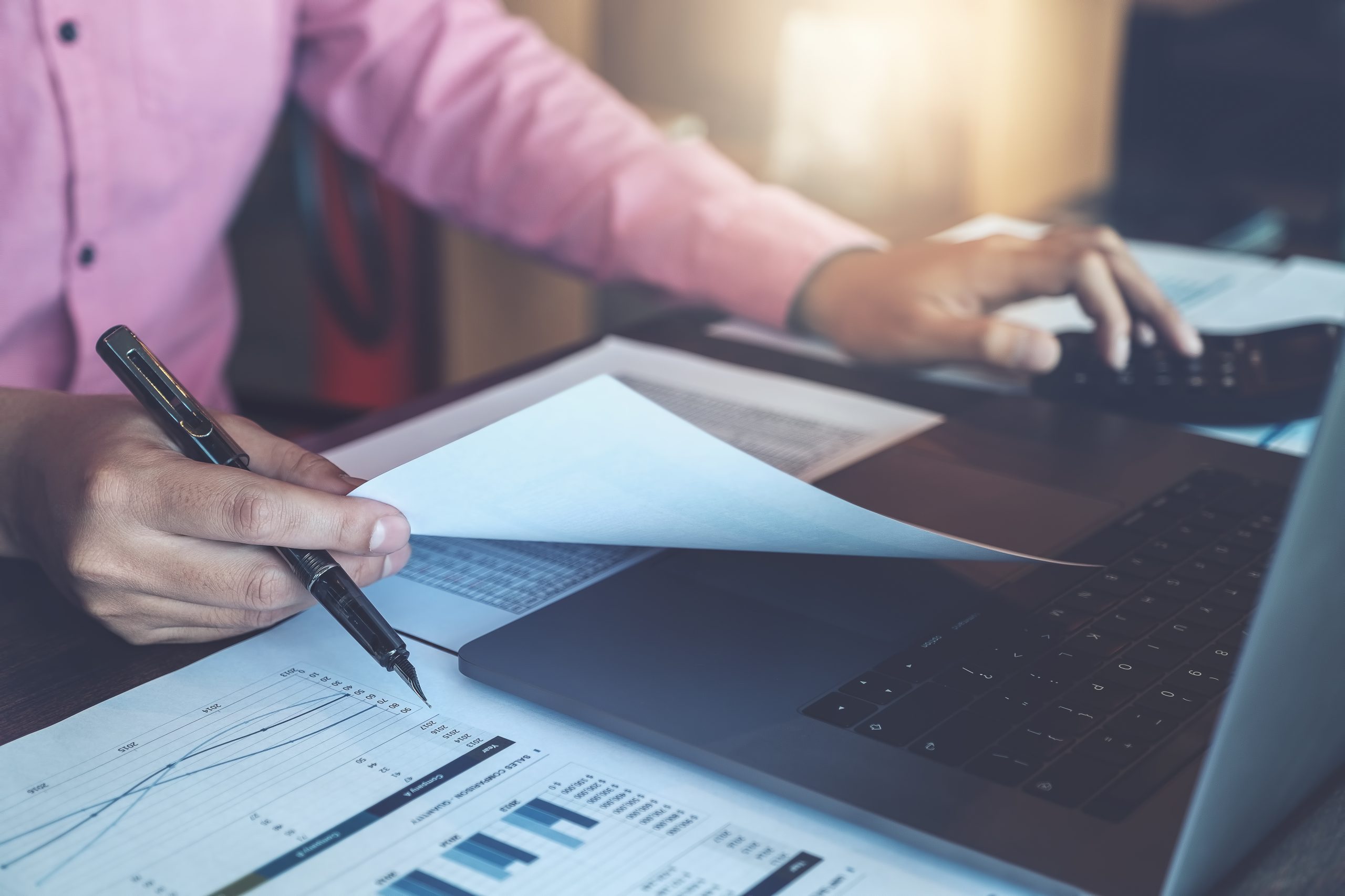 Pourquoi passer par une agence immobilière pour vendre un bien immobilier ?